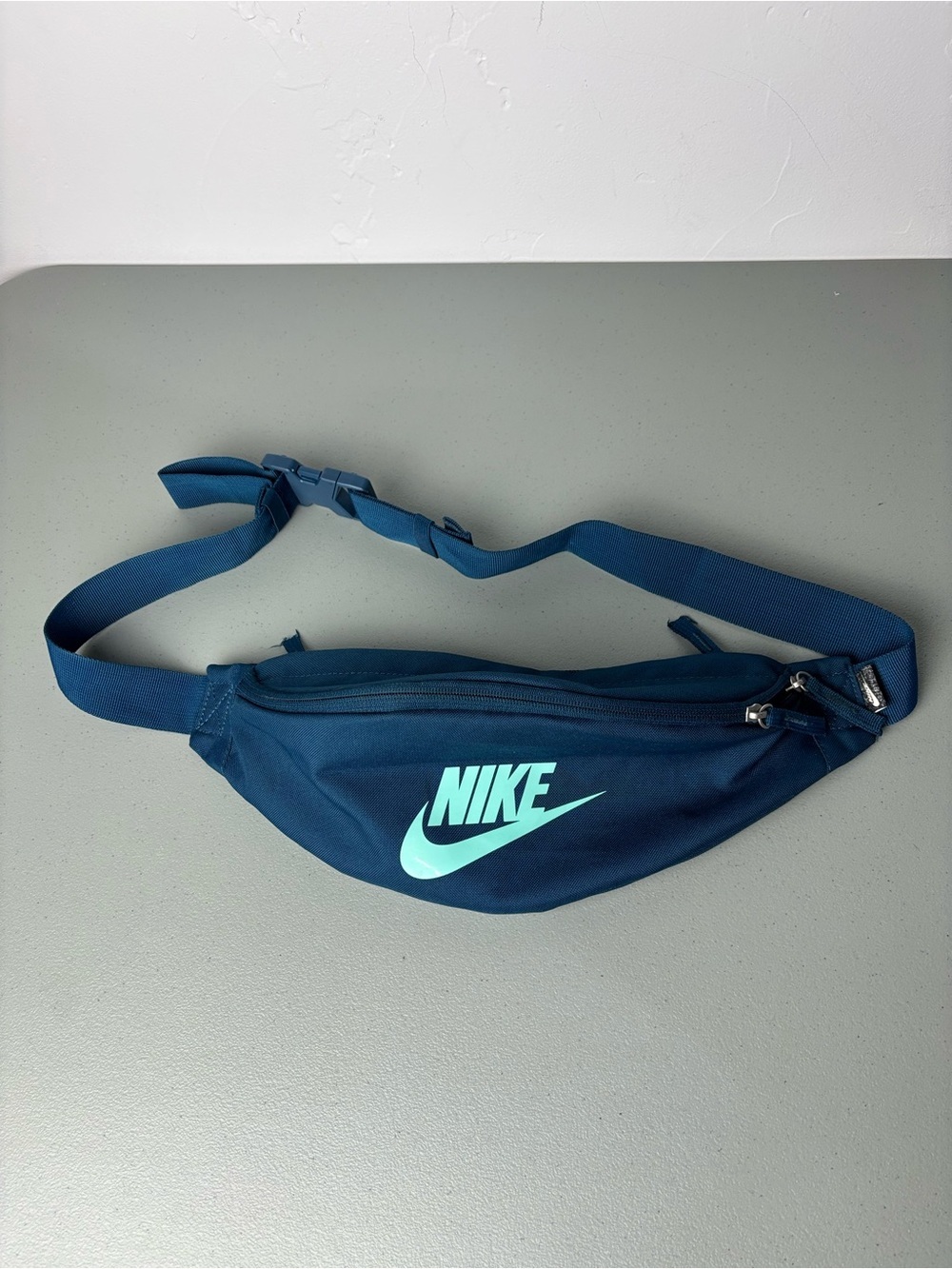 Nike Teal Blue Waist Hip Fanny Pack Crossbody Bag